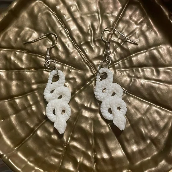 Carved Antler Snake Earrings - Picture 2 of 3